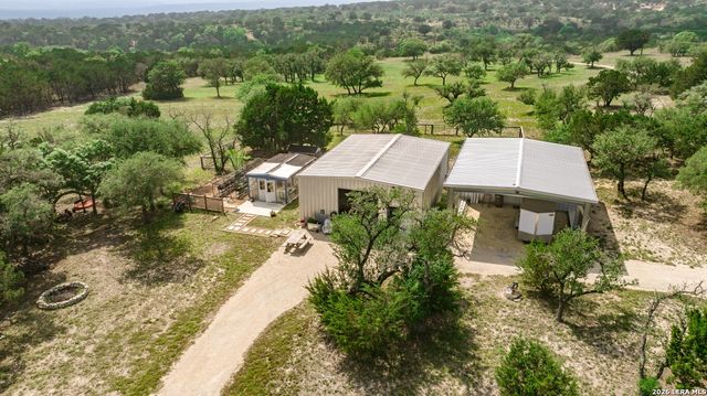 250 Johnson Road, Center Point, TX 78010