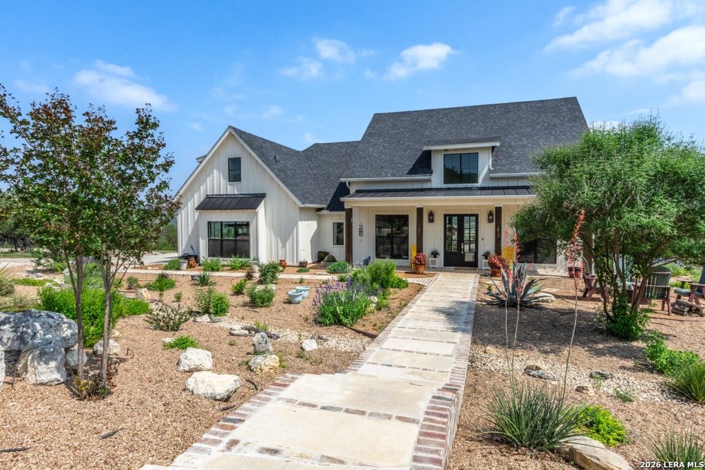 250 Johnson Road, Center Point, TX 78010