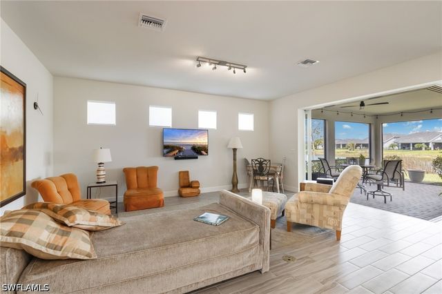 43007 Parkside CT, Punta Gorda, FL 33982