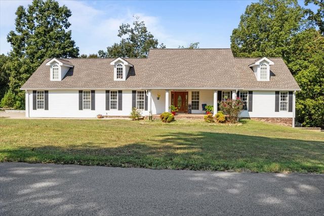 116 Stewart Ln, Waverly, TN 37185