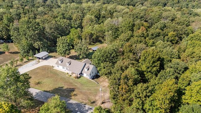 116 Stewart Ln, Waverly, TN 37185