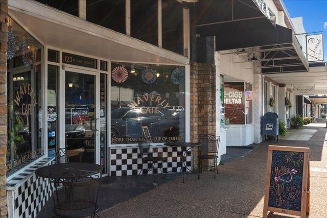 116 Stewart Ln, Waverly, TN 37185