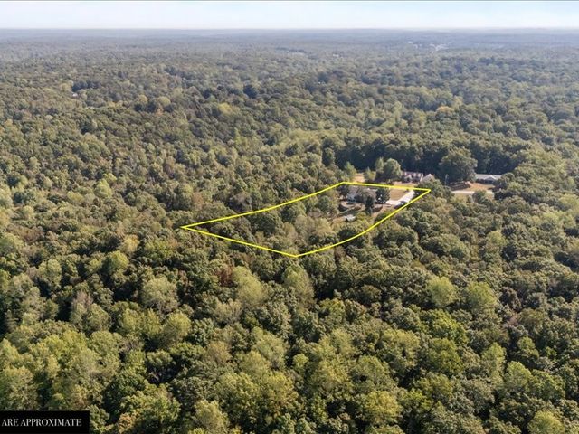 116 Stewart Ln, Waverly, TN 37185