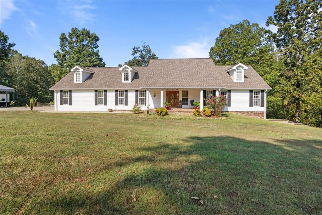 116 Stewart Ln, Waverly, TN 37185