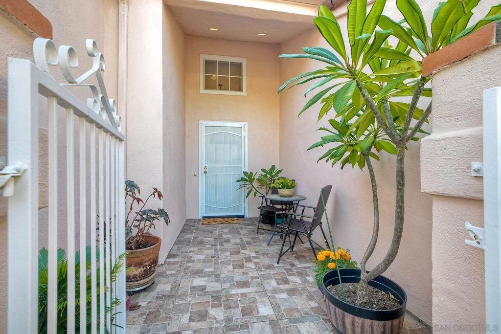 1298 Rue Saint Martin, San Marcos, CA 92078 — photo 2