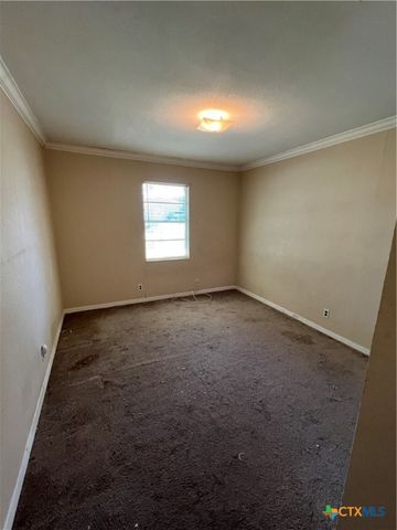 1504 E Central Avenue, Temple, TX 76501