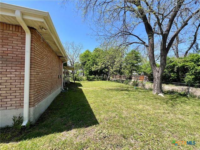 1504 E Central Avenue, Temple, TX 76501
