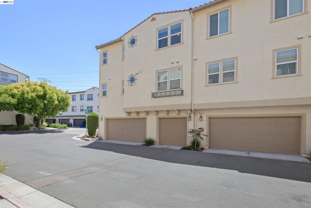 238 Paso Roble Cmn, Fremont, CA 94539