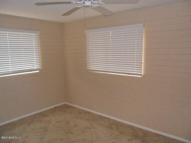 11139 W Elk Avenue, Youngtown, AZ 85363
