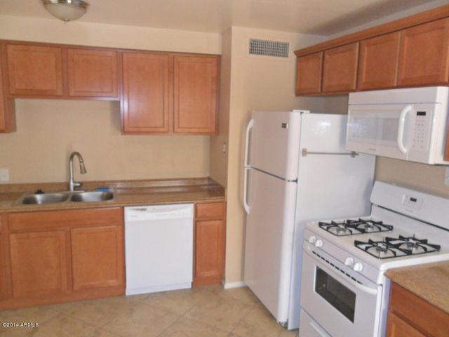 11139 W Elk Avenue, Youngtown, AZ 85363