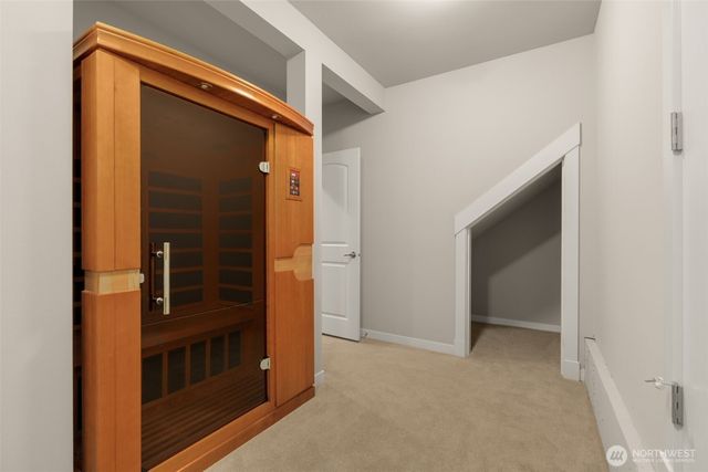 2936 258th Place SE, Sammamish, WA 98075