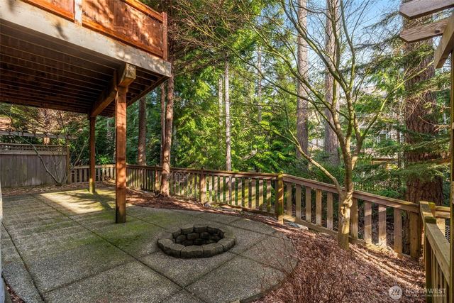 2936 258th Place SE, Sammamish, WA 98075