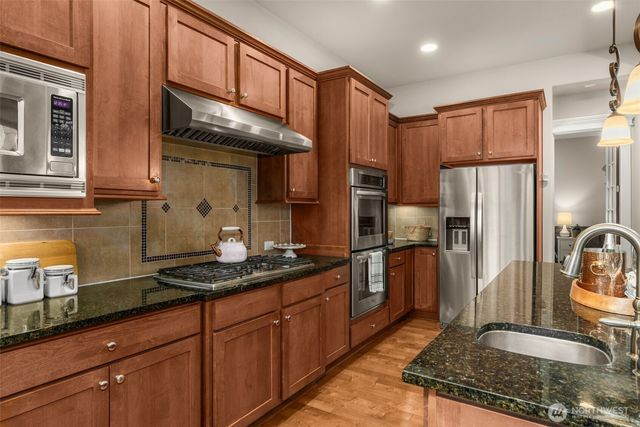 2936 258th Place SE, Sammamish, WA 98075