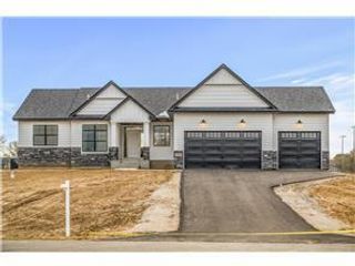 L4 B3 180th Lane NE, Ham Lake, MN 55011