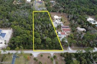 9th ST SW, Naples, FL 34117