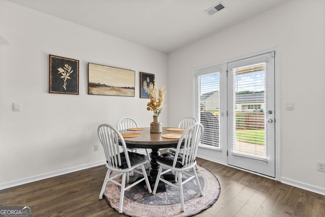 915 Graham Campbell Lane, Statham, GA 30666