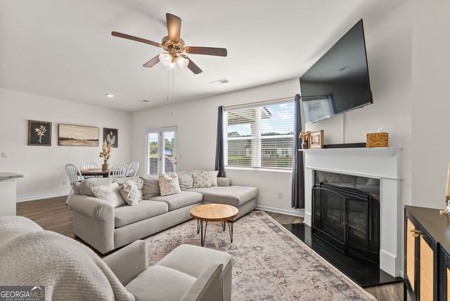 915 Graham Campbell Lane, Statham, GA 30666