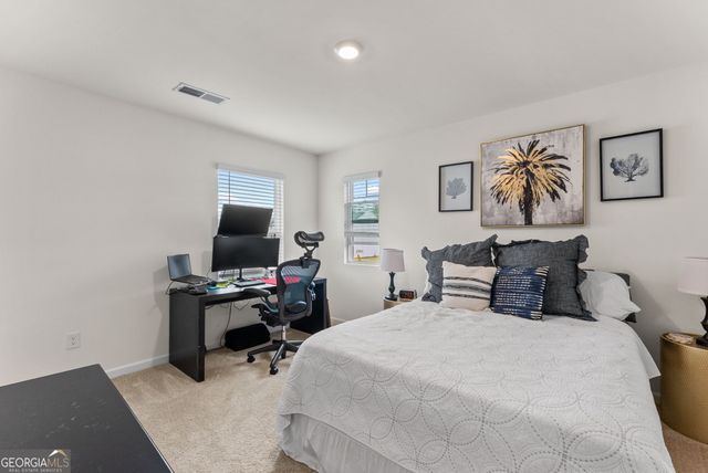 915 Graham Campbell Lane, Statham, GA 30666