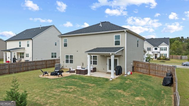 915 Graham Campbell Lane, Statham, GA 30666