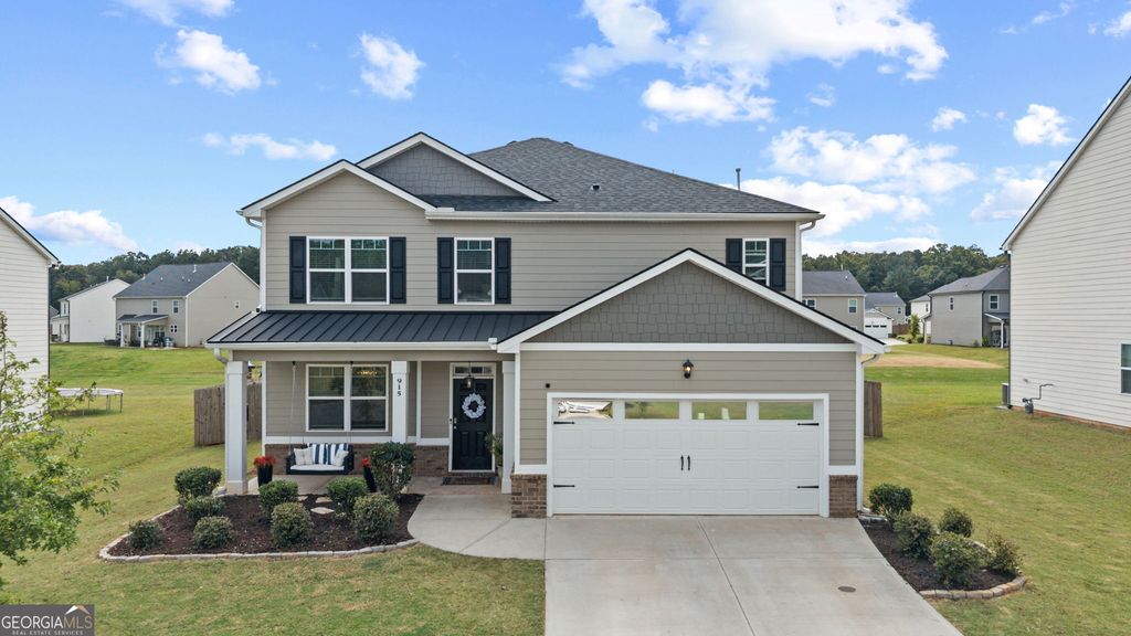 915 Graham Campbell Lane, Statham, GA 30666