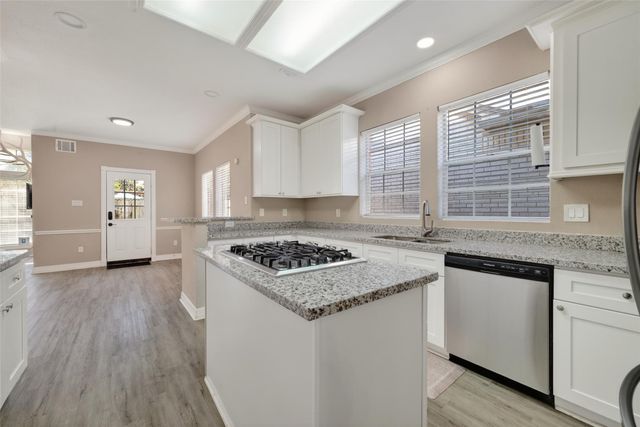 13815 Muirfield Village Drive, Houston, TX 77069