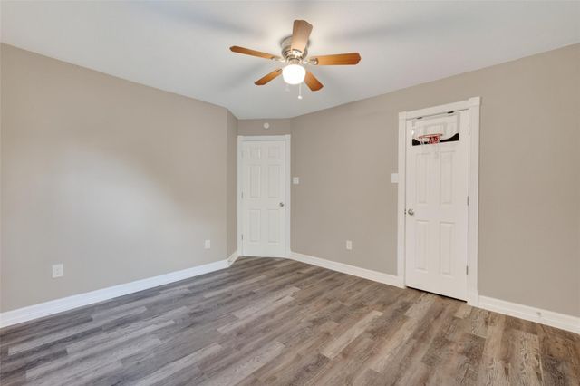 13815 Muirfield Village Drive, Houston, TX 77069