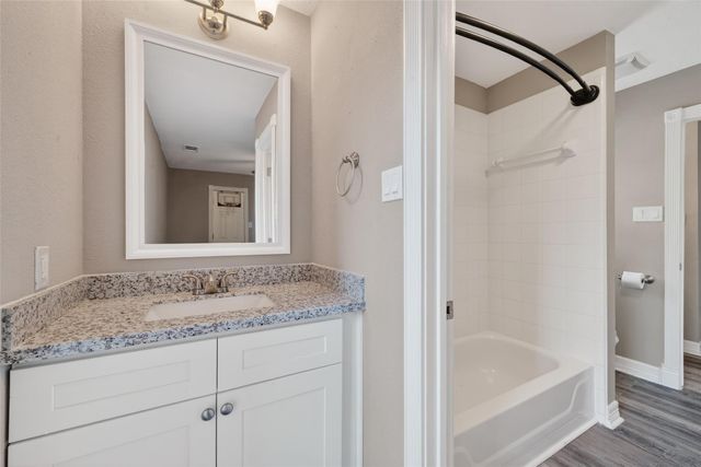 13815 Muirfield Village Drive, Houston, TX 77069