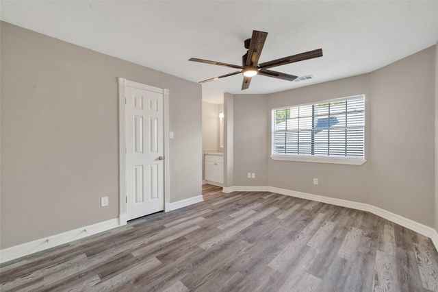 13815 Muirfield Village Drive, Houston, TX 77069