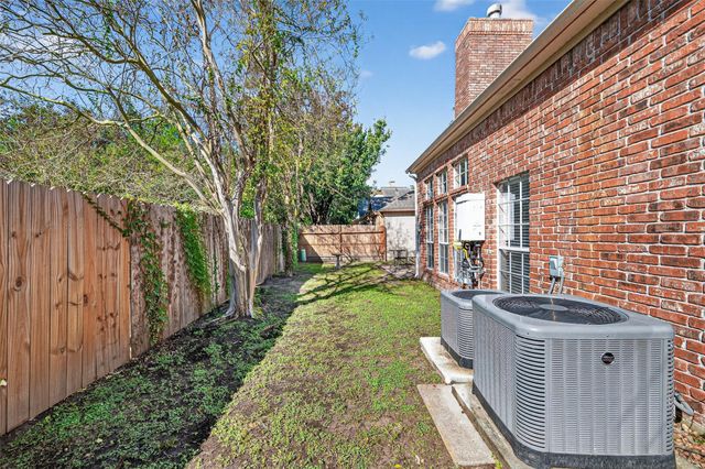 13815 Muirfield Village Drive, Houston, TX 77069