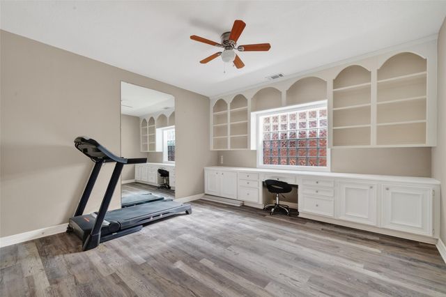 13815 Muirfield Village Drive, Houston, TX 77069