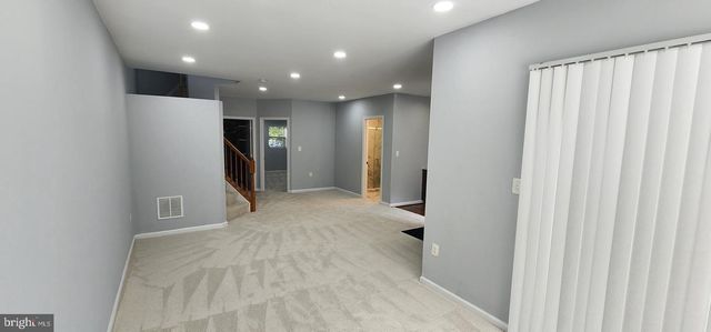 21095 ALBERTA TER, Sterling, VA 20166