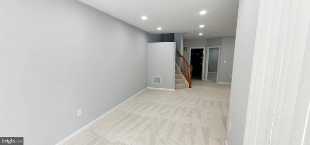 21095 ALBERTA TER, Sterling, VA 20166