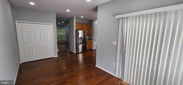 21095 ALBERTA TER, Sterling, VA 20166