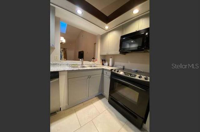 3118 S SEMORAN BOULEVARD N8, Orlando, FL 32822