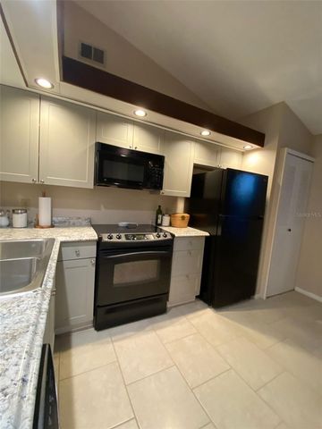 3118 S SEMORAN BOULEVARD N8, Orlando, FL 32822