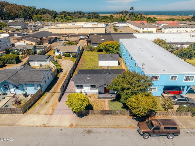 459 S Mcpherson Street, Fort Bragg, CA 95437