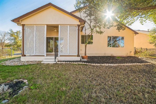 518 Texas DR, Georgetown, TX 78633