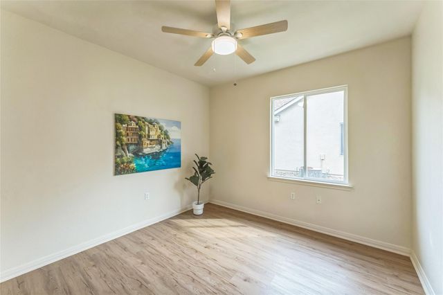 518 Texas DR, Georgetown, TX 78633
