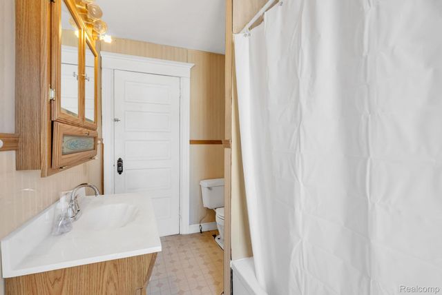 128 Anderson Avenue, Croswell, MI 48422