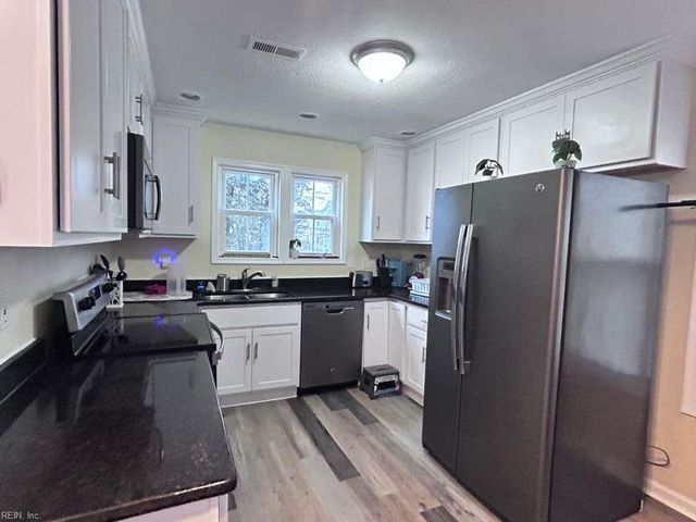 9573 6th Bay ST, Norfolk, VA 23518