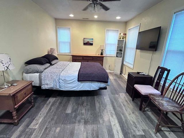 9573 6th Bay ST, Norfolk, VA 23518