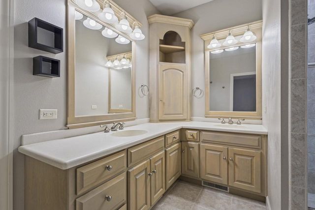 4354 HILTON HEAD DRIVE, Oneida, WI 54155