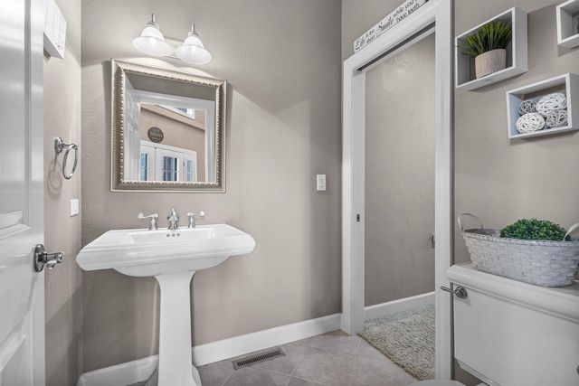 4354 HILTON HEAD DRIVE, Oneida, WI 54155