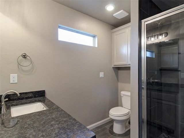 8681 Oak Tree Circle, Edmond, OK 73025