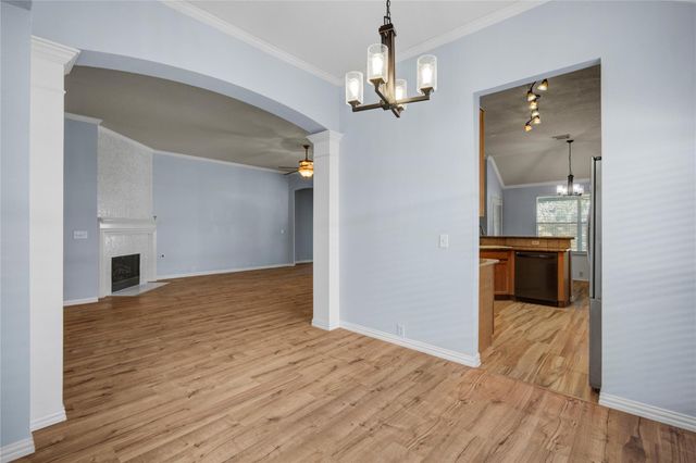 2206 Louetta Brook Lane, Spring, TX 77388