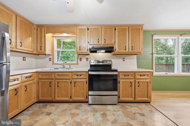 1335 BROWN RD, Knoxville, MD 21758