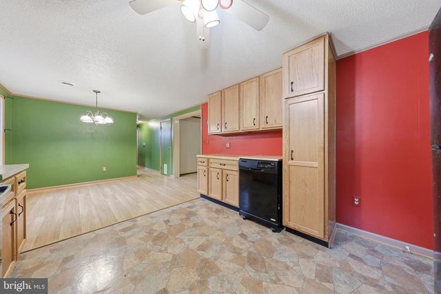 1335 BROWN RD, Knoxville, MD 21758