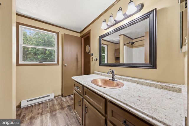 1335 BROWN RD, Knoxville, MD 21758