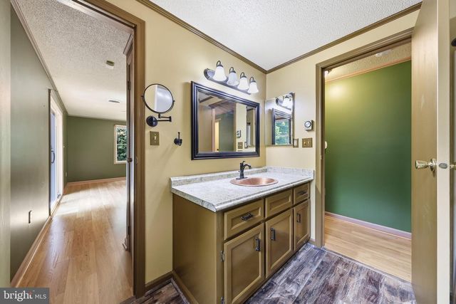 1335 BROWN RD, Knoxville, MD 21758
