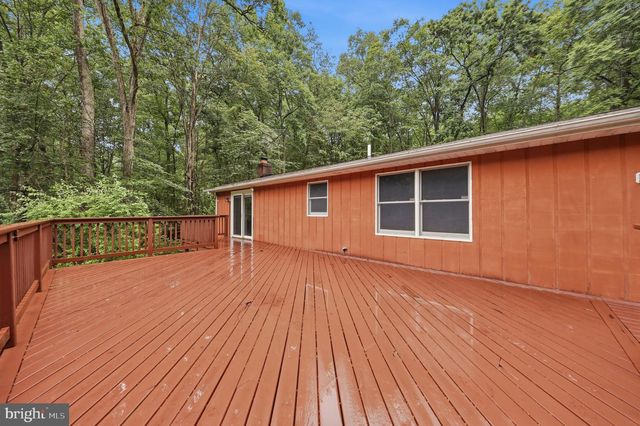 1335 BROWN RD, Knoxville, MD 21758